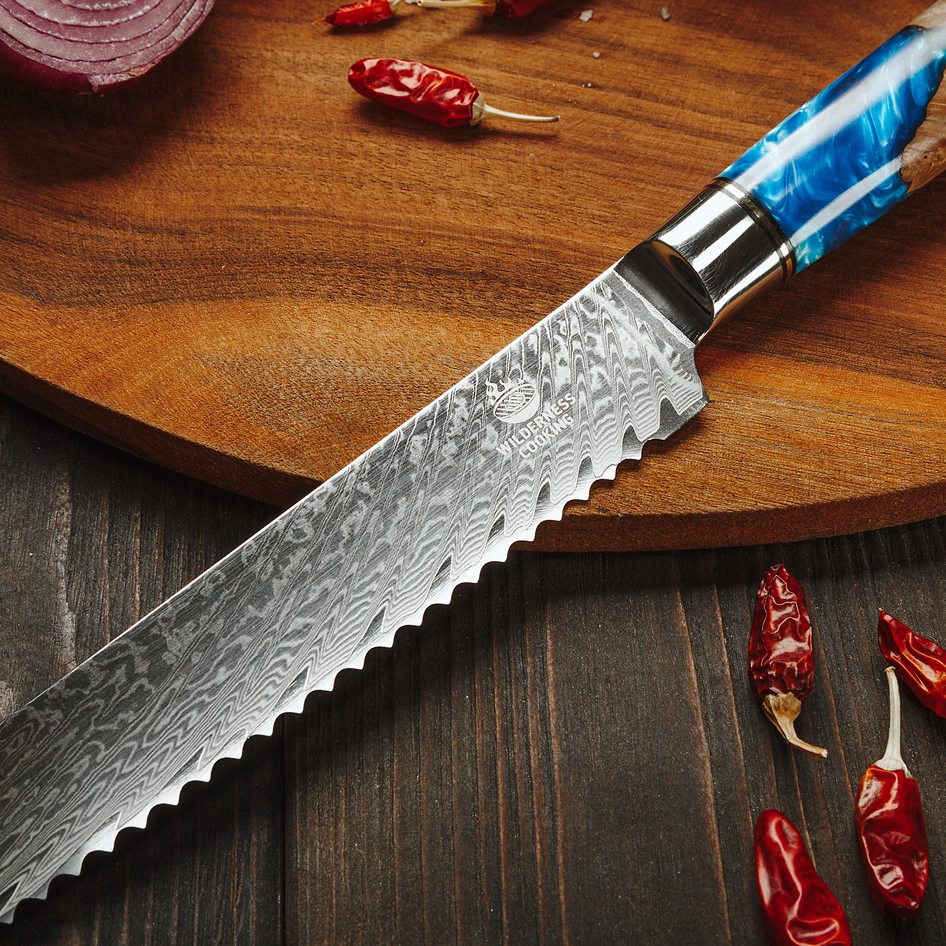 Premium Damaskus Serrated Knife EU