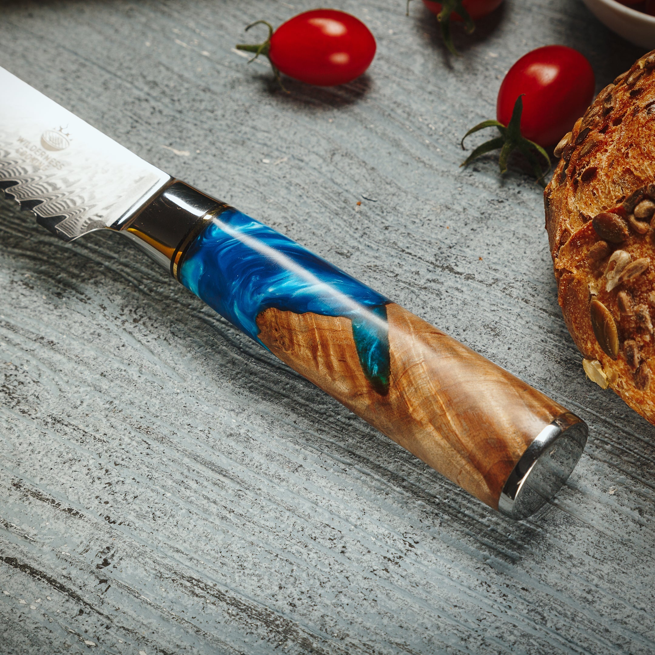 Premium Damaskus Serrated Knife EU